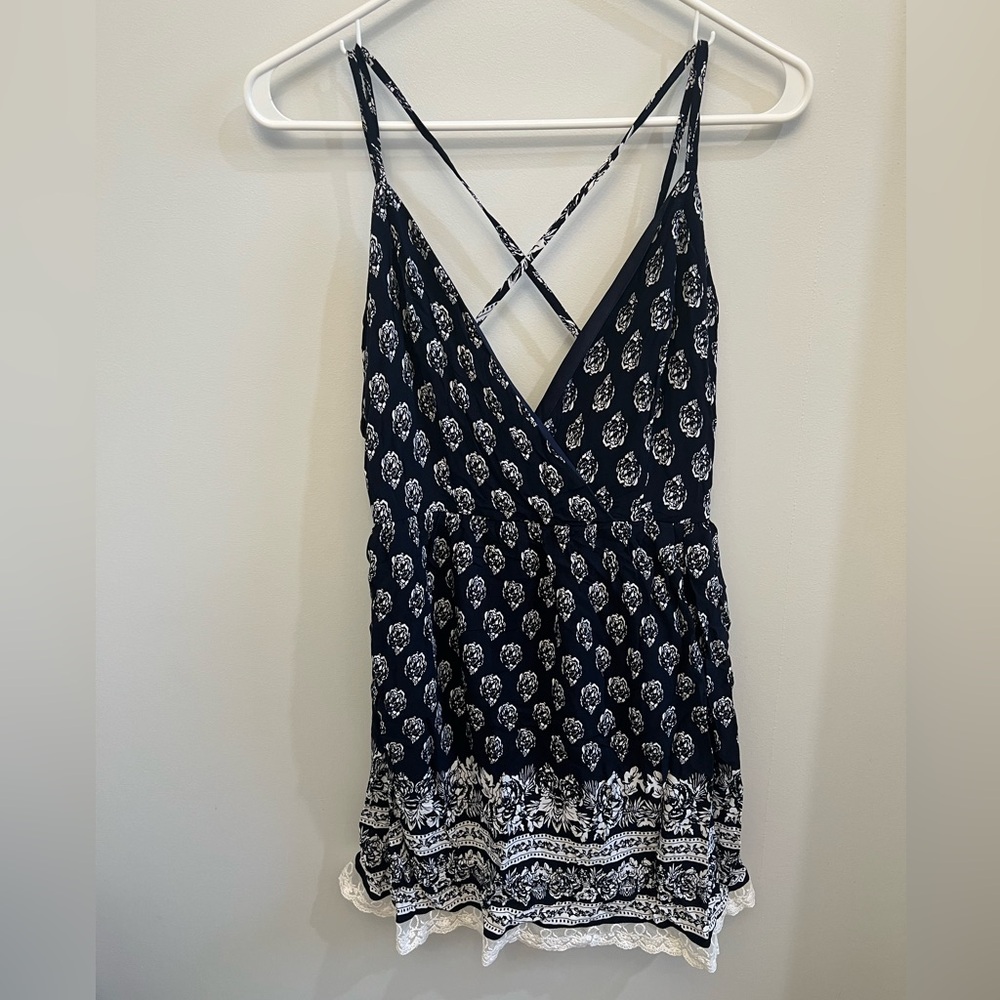 Papaya Spaghetti Strap Floral Lace Mini Cross Back Navy Blue White Dress Medium